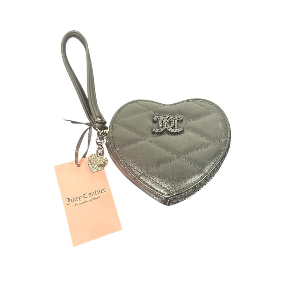 NWT Juicy Couture Women's Heart-Shaped Quilted Wristlet Wallet Silver Zip Around